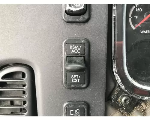 FREIGHTLINER M2-106 Dash Assembly