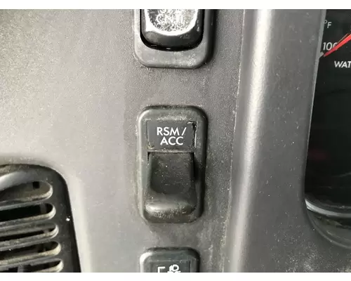 FREIGHTLINER M2-106 Dash Assembly