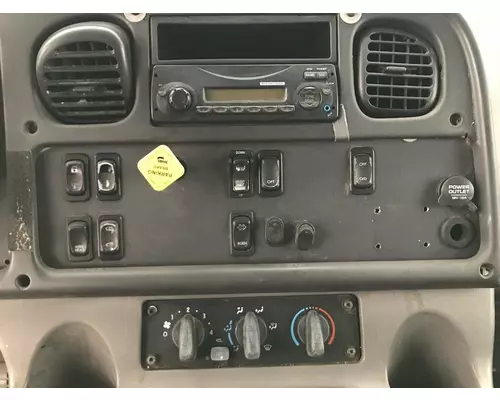 FREIGHTLINER M2-106 Dash Assembly