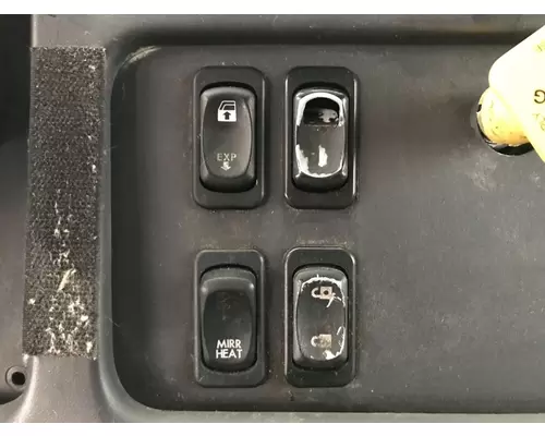 FREIGHTLINER M2-106 Dash Assembly