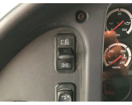 FREIGHTLINER M2-106 Dash Assembly