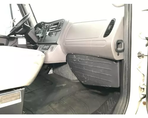 FREIGHTLINER M2-106 Dash Assembly