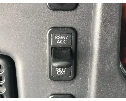 FREIGHTLINER M2-106 Dash Assembly