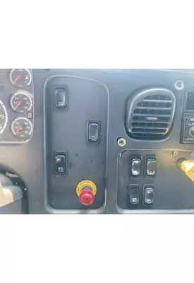 FREIGHTLINER M2-106 Dash Assembly