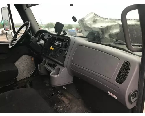 FREIGHTLINER M2-106 Dash Assembly