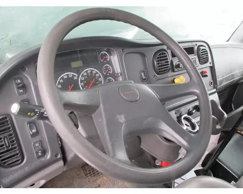 FREIGHTLINER M2 106 Dash Assembly