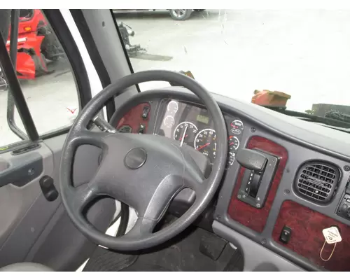 FREIGHTLINER M2 106 Dash Assembly