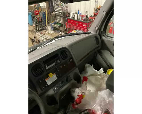 FREIGHTLINER M2 106 Dash Assembly