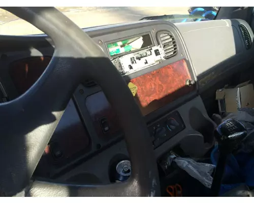 FREIGHTLINER M2-106 Dash Assembly