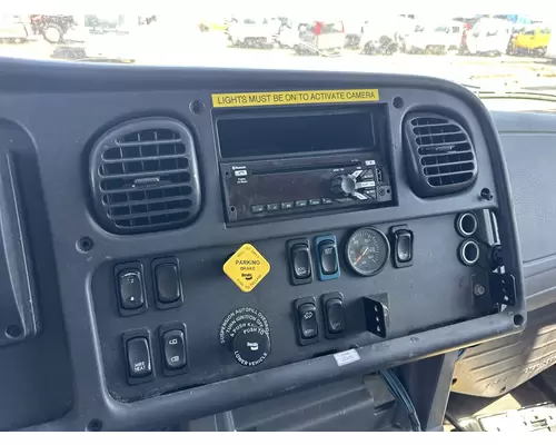 FREIGHTLINER M2 106 Dash Assembly