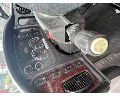 FREIGHTLINER M2 106 Dash Assembly
