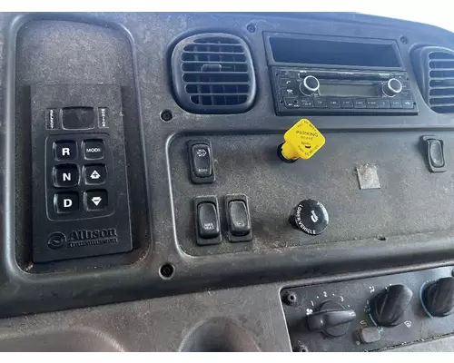 FREIGHTLINER M2 106 Dash Assembly