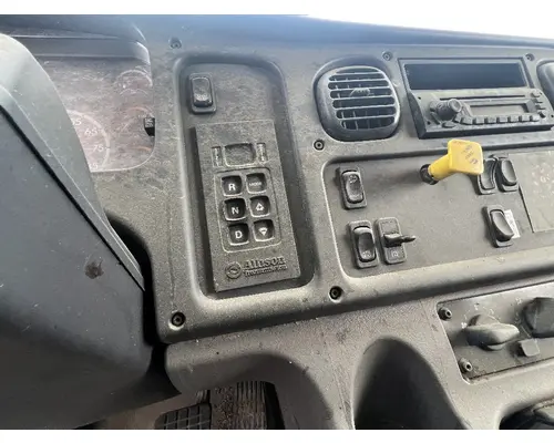 FREIGHTLINER M2 106 Dash Assembly