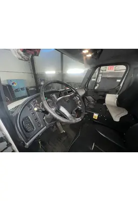 FREIGHTLINER M2 106 Dash Assembly
