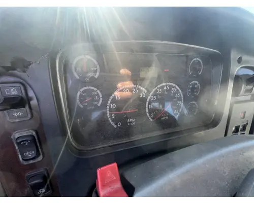 FREIGHTLINER M2 106 Dash Assembly