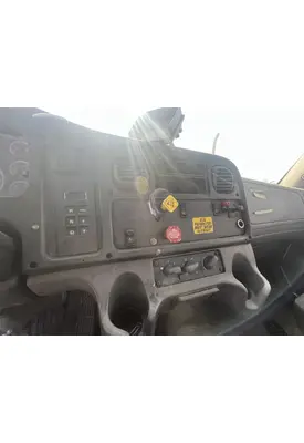 FREIGHTLINER M2 106 Dash Bezel