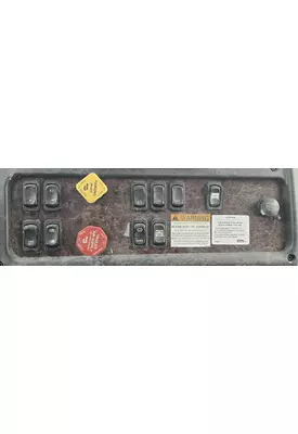 FREIGHTLINER M2 106 Dash Panel