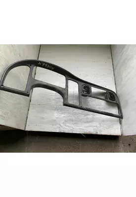 FREIGHTLINER M2 106 Dash Panel