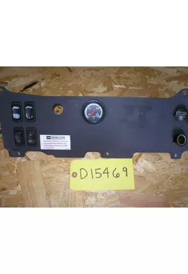 FREIGHTLINER M2-106 Dash Panel