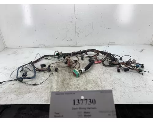 FREIGHTLINER M2 106 Dash Wiring Harness