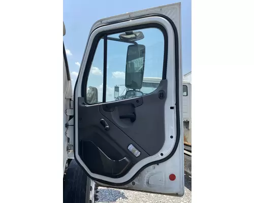 FREIGHTLINER M2 106 Door Assembly, Front