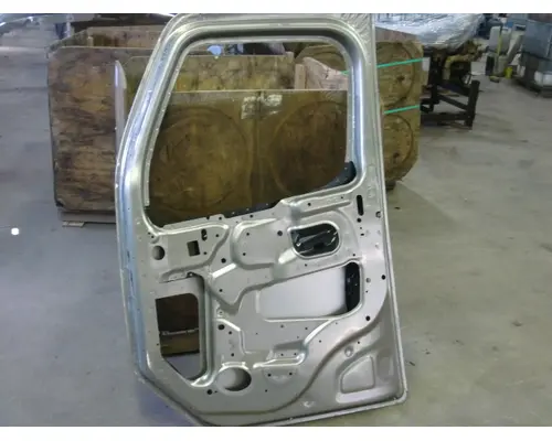 FREIGHTLINER M2-106 Door Assembly, Front