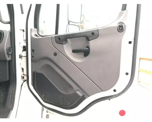 FREIGHTLINER M2-106 Door Assembly, Front