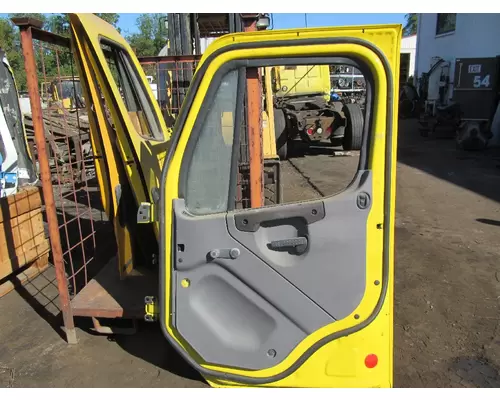 FREIGHTLINER M2-106 Door Assembly, Front