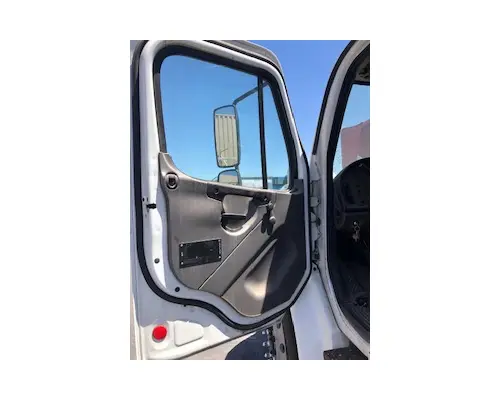 FREIGHTLINER M2 106 Door Assembly, Front