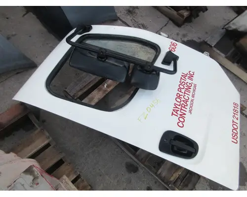 FREIGHTLINER M2-106 Door Assembly, Front