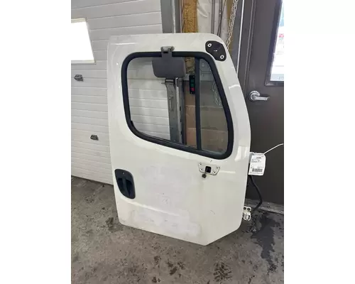 FREIGHTLINER M2 106 Door Assembly, Front