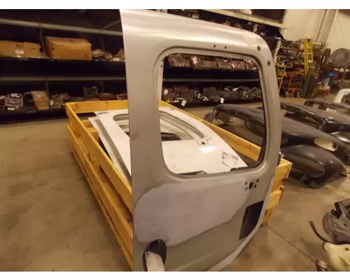 FREIGHTLINER M2 106 Door Assembly, Front