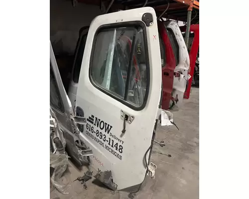 FREIGHTLINER M2-106 Door Assembly, Front