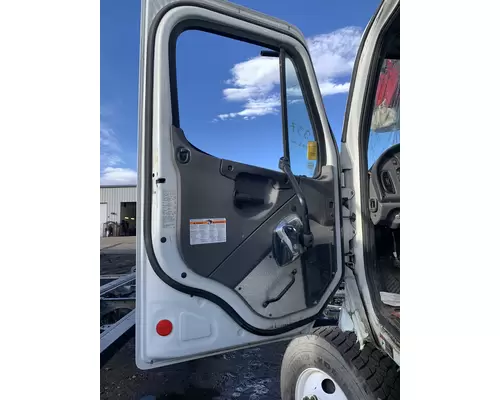 FREIGHTLINER M2 106 Door Assembly, Front