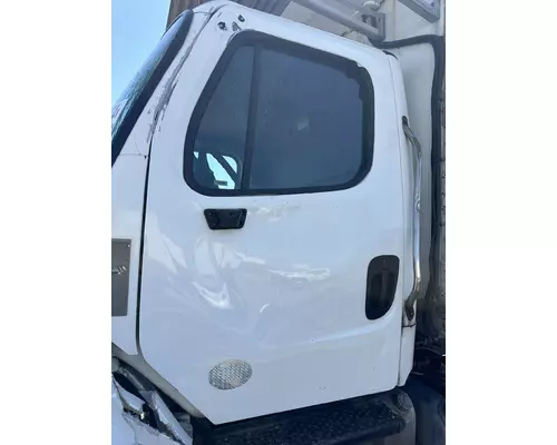 FREIGHTLINER M2 106 Door Assembly, Front