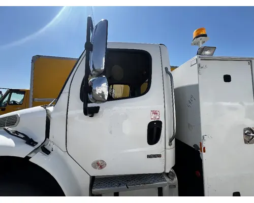 FREIGHTLINER M2 106 Door Assembly, Front