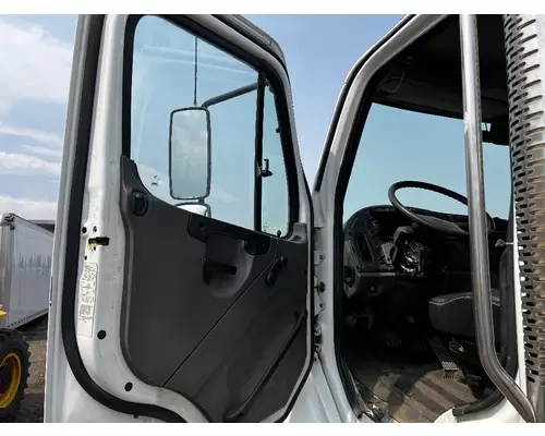 FREIGHTLINER M2 106 Door Assembly, Front