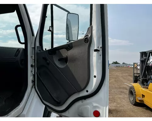 FREIGHTLINER M2 106 Door Assembly, Front