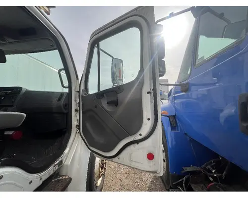 FREIGHTLINER M2 106 Door Assembly, Front