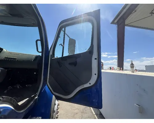 FREIGHTLINER M2 106 Door Assembly, Front