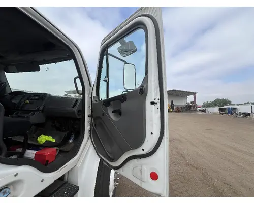 FREIGHTLINER M2 106 Door Assembly, Front
