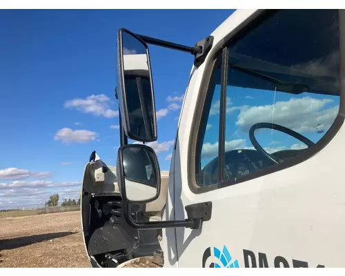 FREIGHTLINER M2-106 Door Mirror