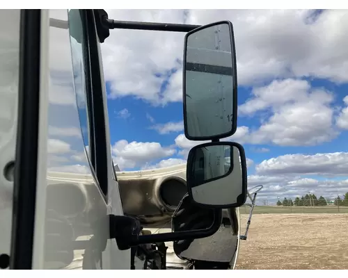 FREIGHTLINER M2-106 Door Mirror