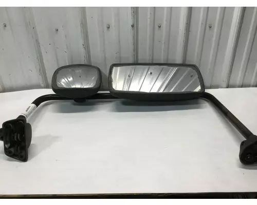 FREIGHTLINER M2-106 Door Mirror