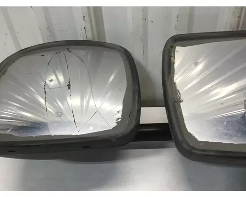 FREIGHTLINER M2-106 Door Mirror