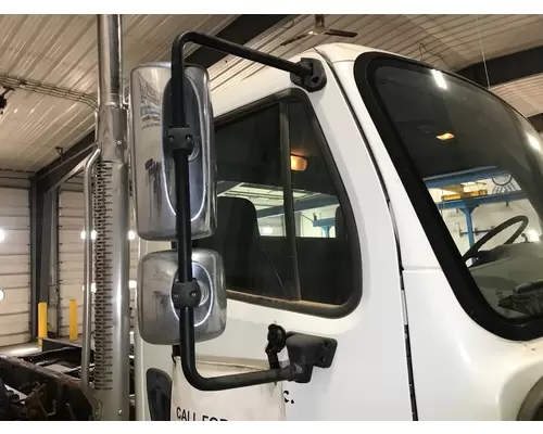 FREIGHTLINER M2-106 Door Mirror