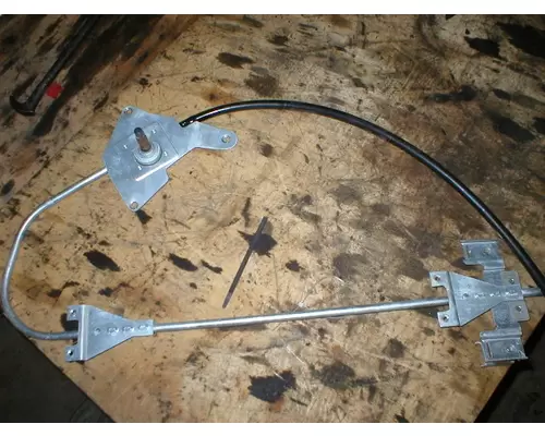 FREIGHTLINER M2-106 Door Window Regulator