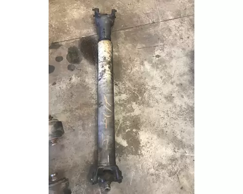 FREIGHTLINER M2 106 Drive Shaft, Front