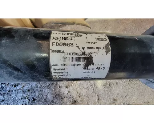 FREIGHTLINER M2 106 Drive Shaft, Rear