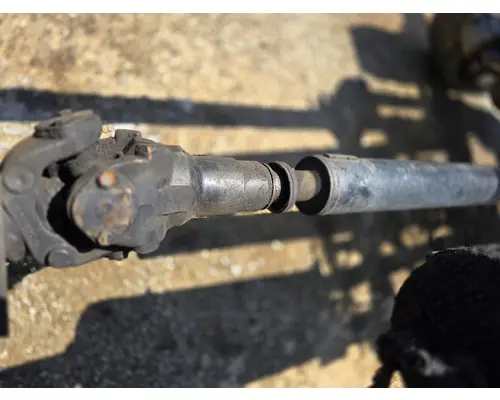 FREIGHTLINER M2 106 Drive Shaft, Rear